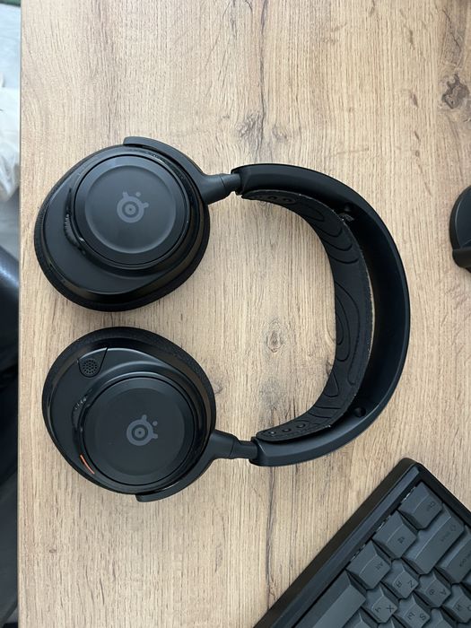 SteelSeries Arctis Nova 7 Wireless Gen 2