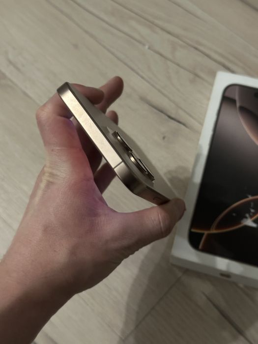 Айфон iphone 16 про макс