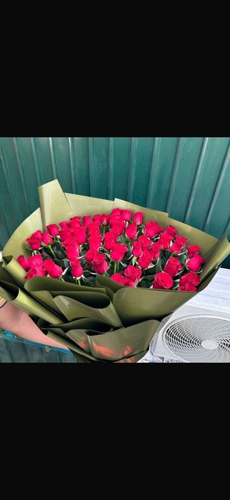 Акция, цветы, букеты