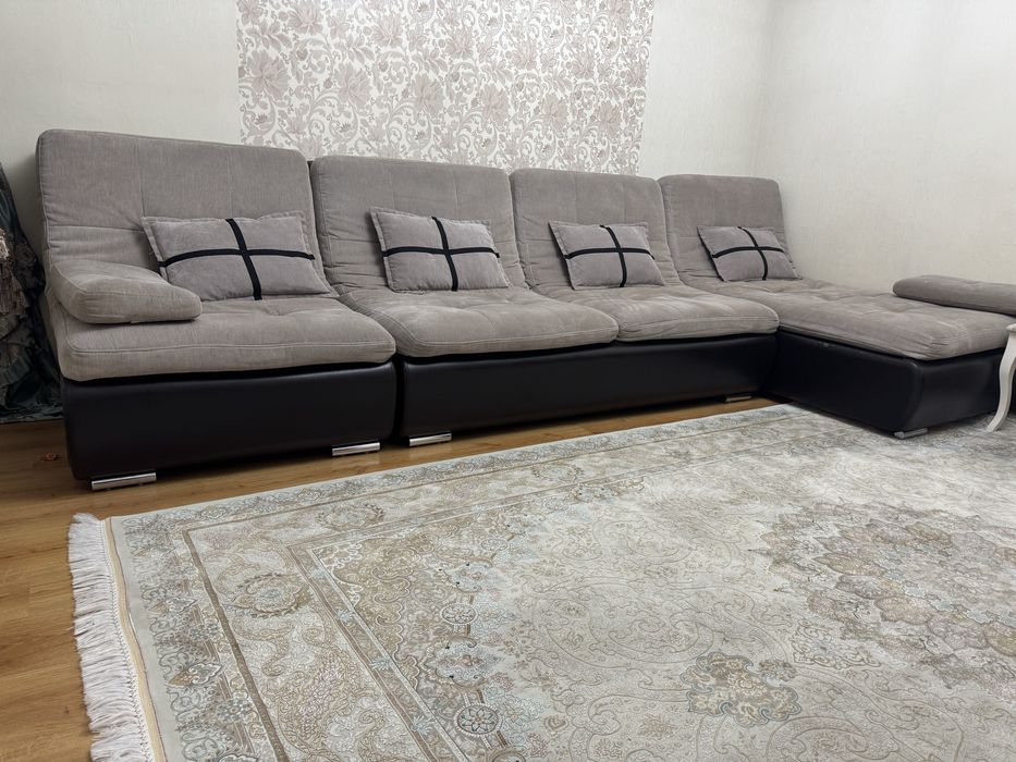 Диван угловой