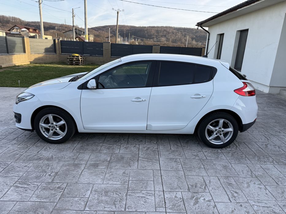 Renault Megane Paris 2014, 1.6 16V 110 CP,Incalzire scaune,Lane assist