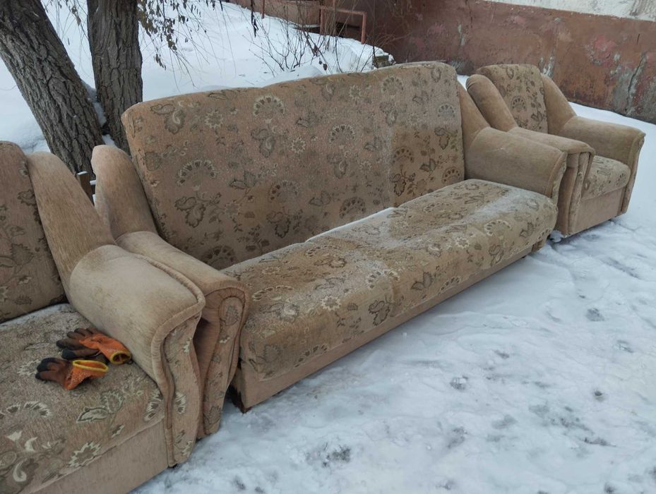 Диван раскладывается книжка