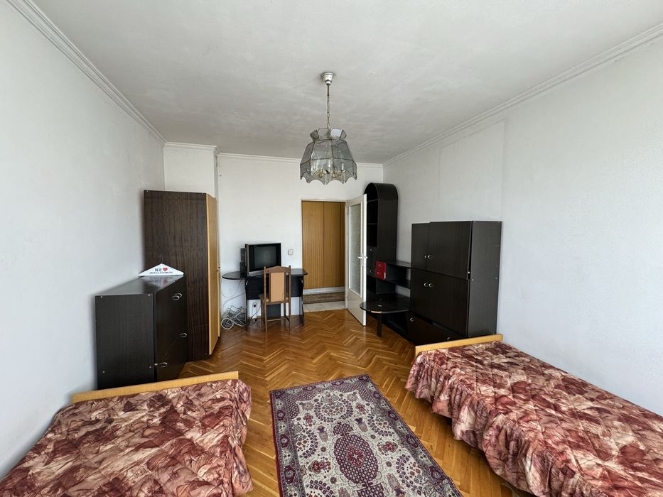 Дава се под наем Тристаен апартамент в Казанлък - 901 кв.м за 204 € - Снимка #5