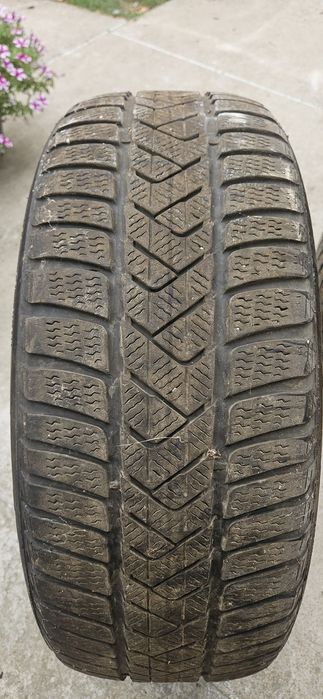 Pirelli SottoZero 3 255/55 R17