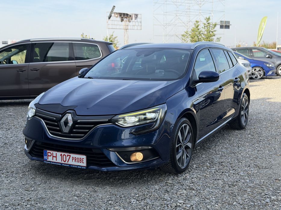 Renault Megane BOSE Model 2017 Euro 6 Head Up Display