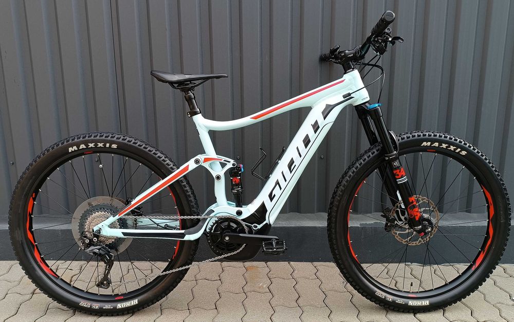 e-bike, bicicleta electrica Second hand GIANT Stance E+