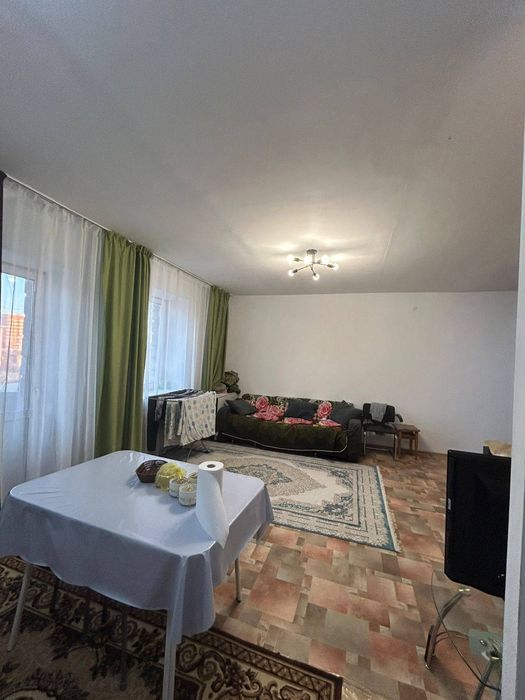 Продам 2 комнатную квартиру