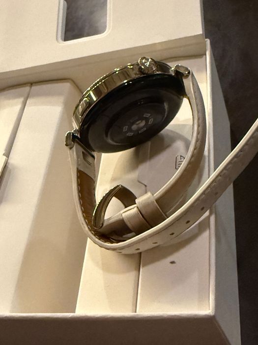 Huawei Watch GT 5, 41mm, Pale Gold Stainless Steel Case