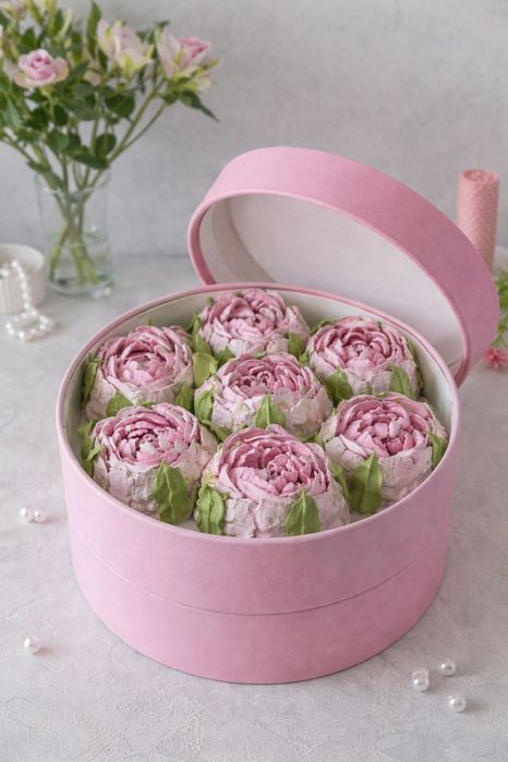 Зефирные цветы ручной работы 7шт в коробке