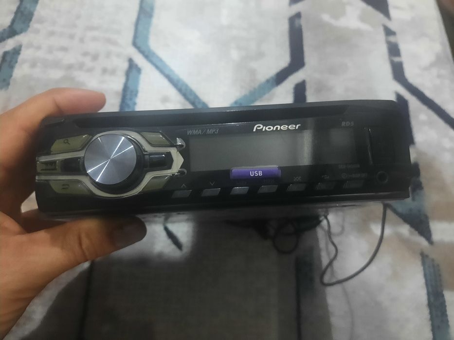 Магнитофон В хорошем состоянии Pioner 1450