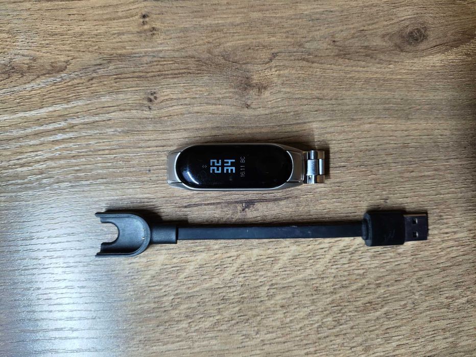 Продается Xiaomi Mi Band 3, в хорошем состоянии
