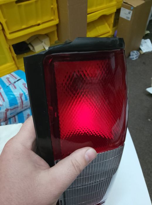 Lampa stop dreapta nissan navara d22