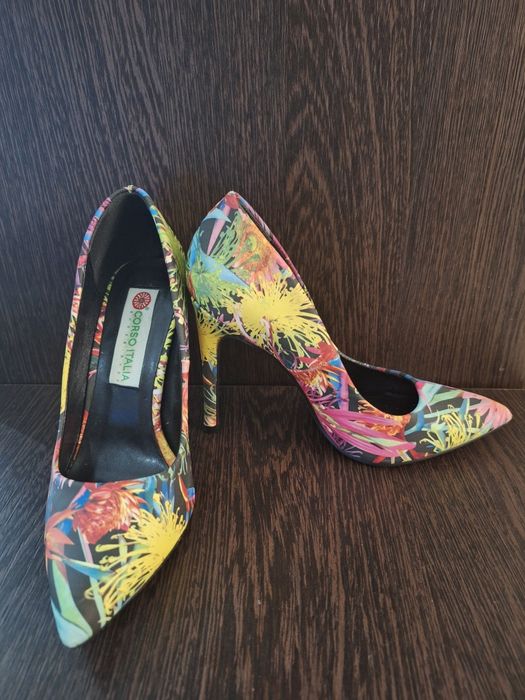 Обувь женская,туфли,сапоги