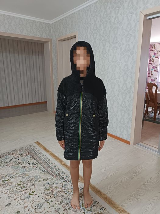 Продам подростковую куртку.