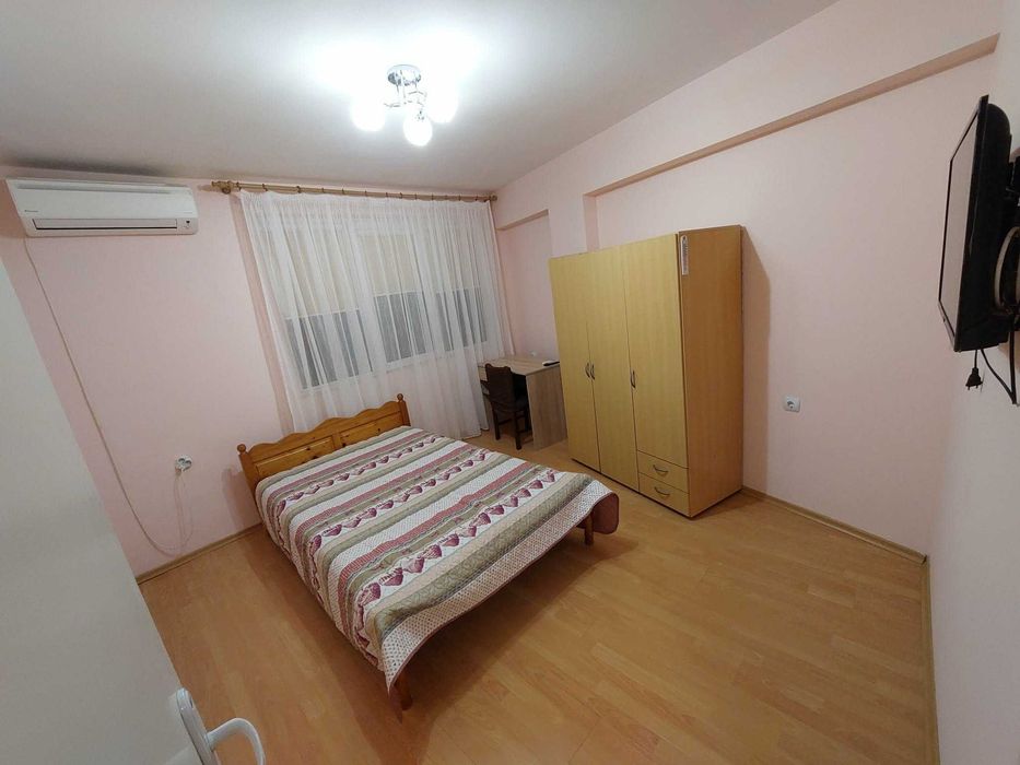 Тристаен апартамент под наем, Окръжна болница - Варна