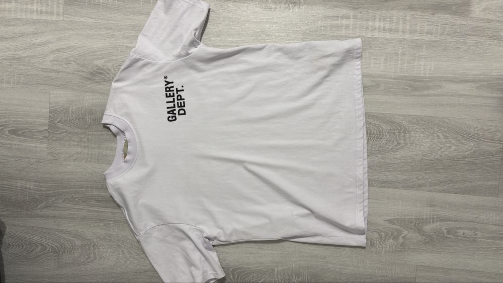 Тениски Gallery Dept и Corteiz