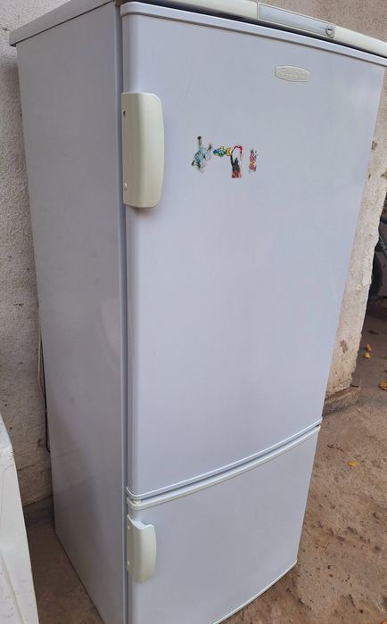 Холодильник бирюса