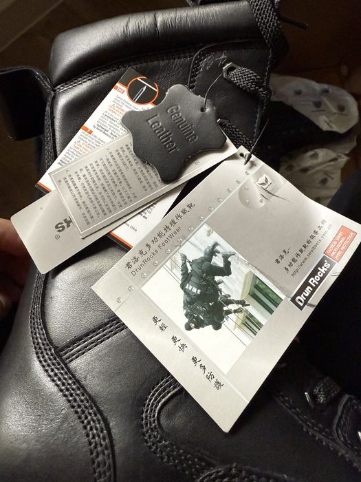 Продам берцы кожанные 44 размер