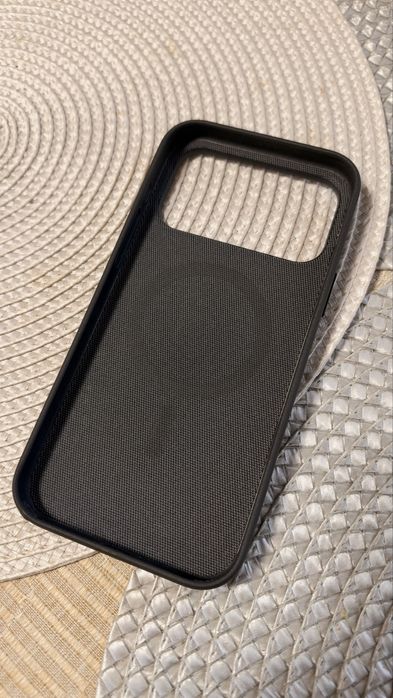 Husă originală Apple TechWoven Black – iPhone 17 Pro Max