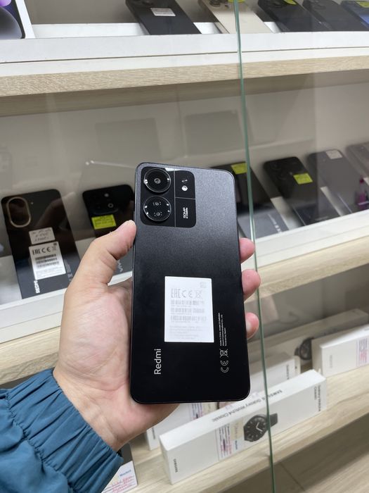 Телефон Redmi 13c 256gb
