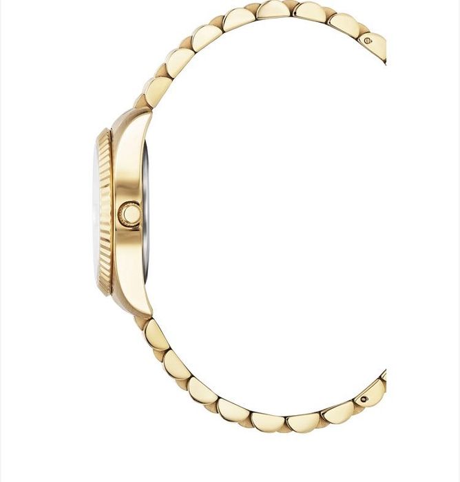 Иноксов часовник с 11 диаманта