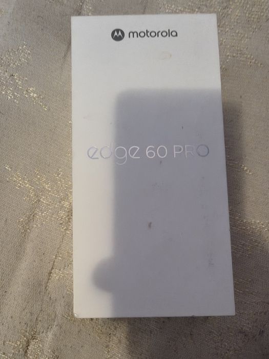 Edge 60 pro full box cu garanție