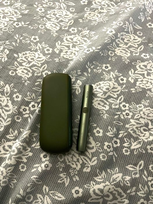 IQOS ILUMA Verde – Funcționează perfect