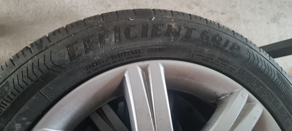 Jante originale Audi r16 5×112 cu anvelope de vara