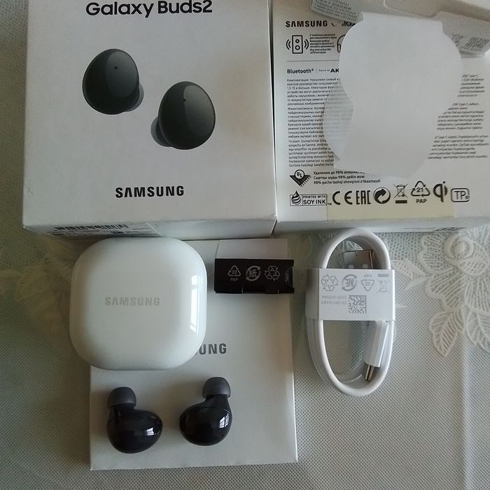 Наушники SAMSUNG Galaxy Buds2