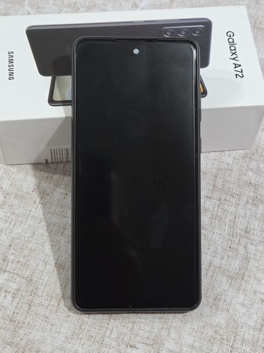 Samsung Galaxy A72 8/256Gb Черный