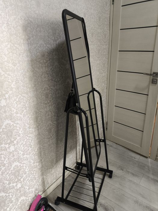 Зеркало новое для