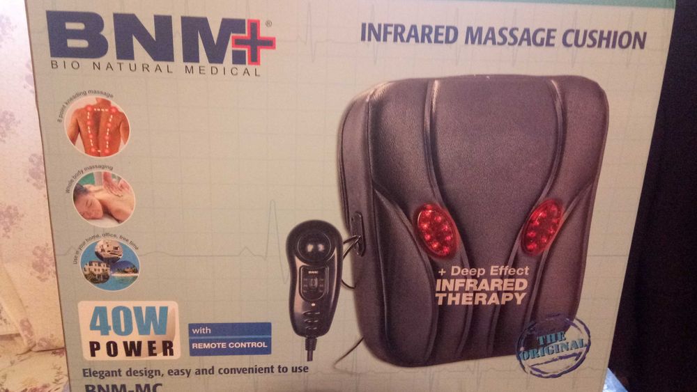 Pernă de masaj cu infraroșii BNM-MC 40W cu telecomandă