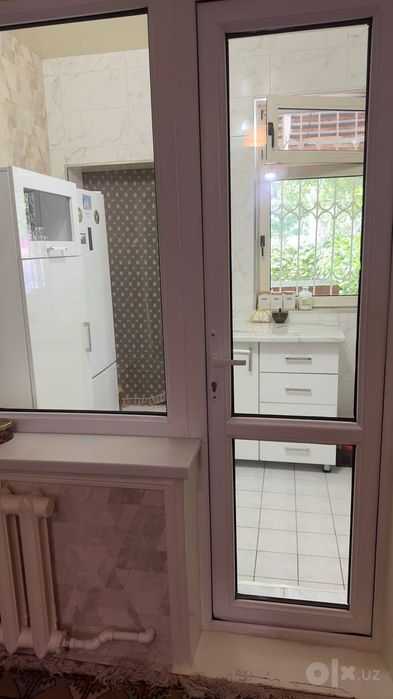 Продается своя квартира Ю.Обад, 1-й этаж, вдоль дороги, первая линия