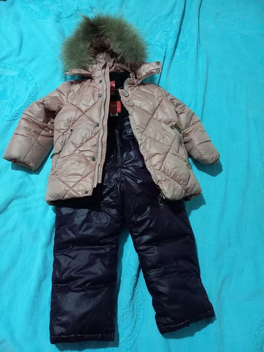 Продам детскую куртку комбез