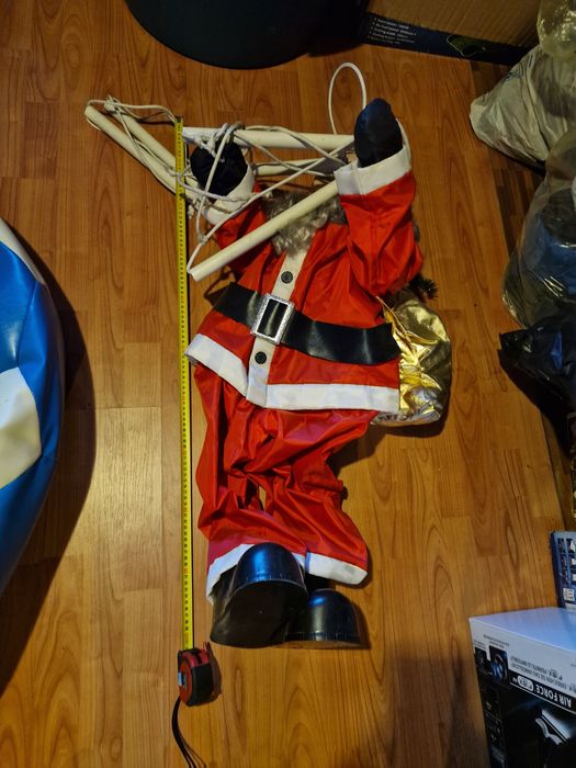 Ornament casa Mos cu scara