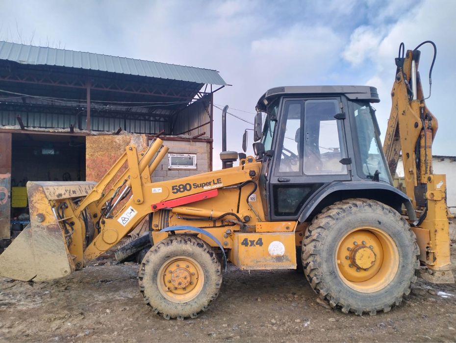 Услуги экскаватора.