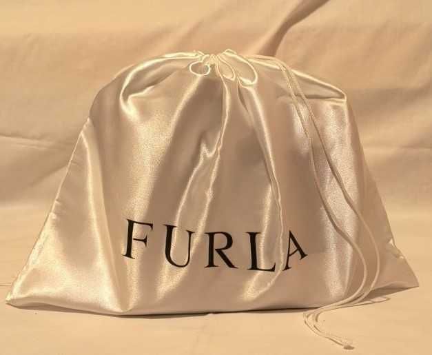 FURLA - Нова малка чантичка