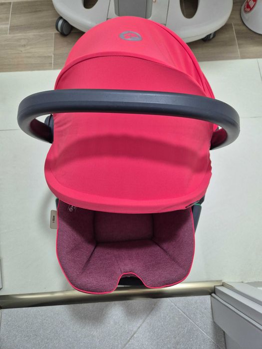 Scoică auto Maxi Cosi scaun auto Coral 360 i-Size 0, Essential Red