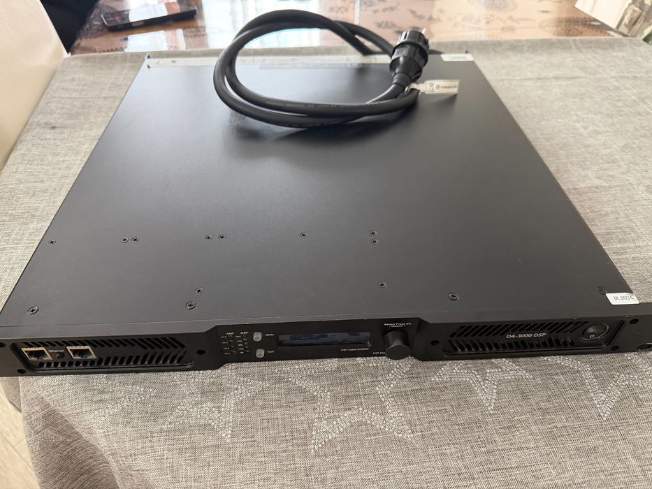 Amplificator Sinbosen d4-3000dsp
