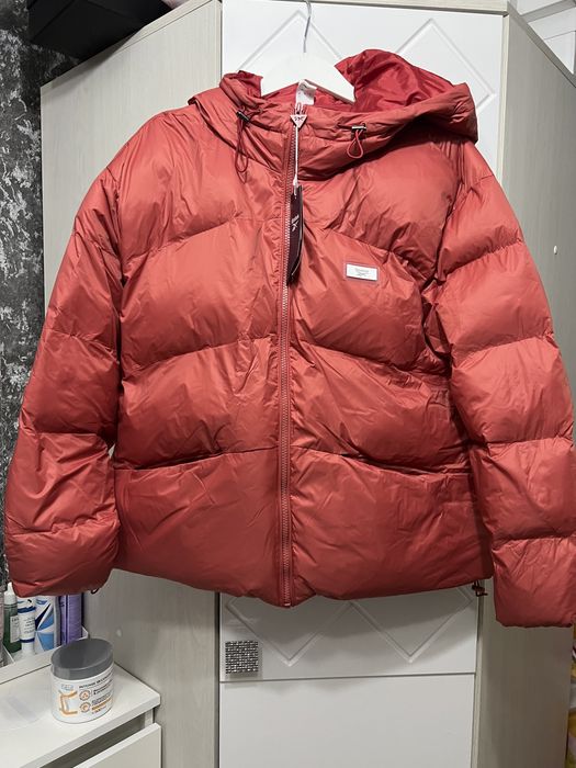 Продам куртку Reebok оригинал