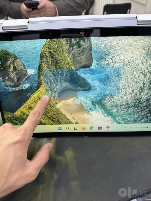HP Envy x360/Intel Core 7 150U/16/512