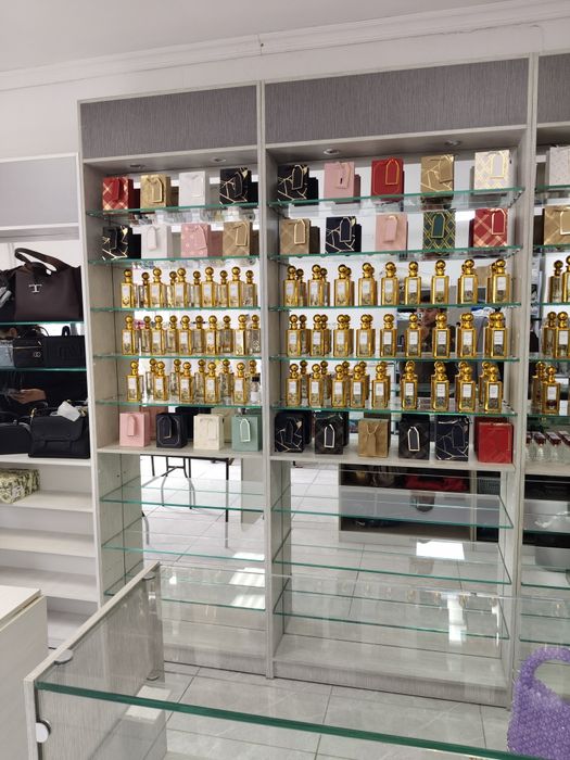 Мебель для парфюма на разлив комплект