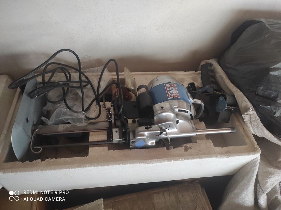 Bichuv mashinasi. Amerikanski “Eastman Blue Streak 2”