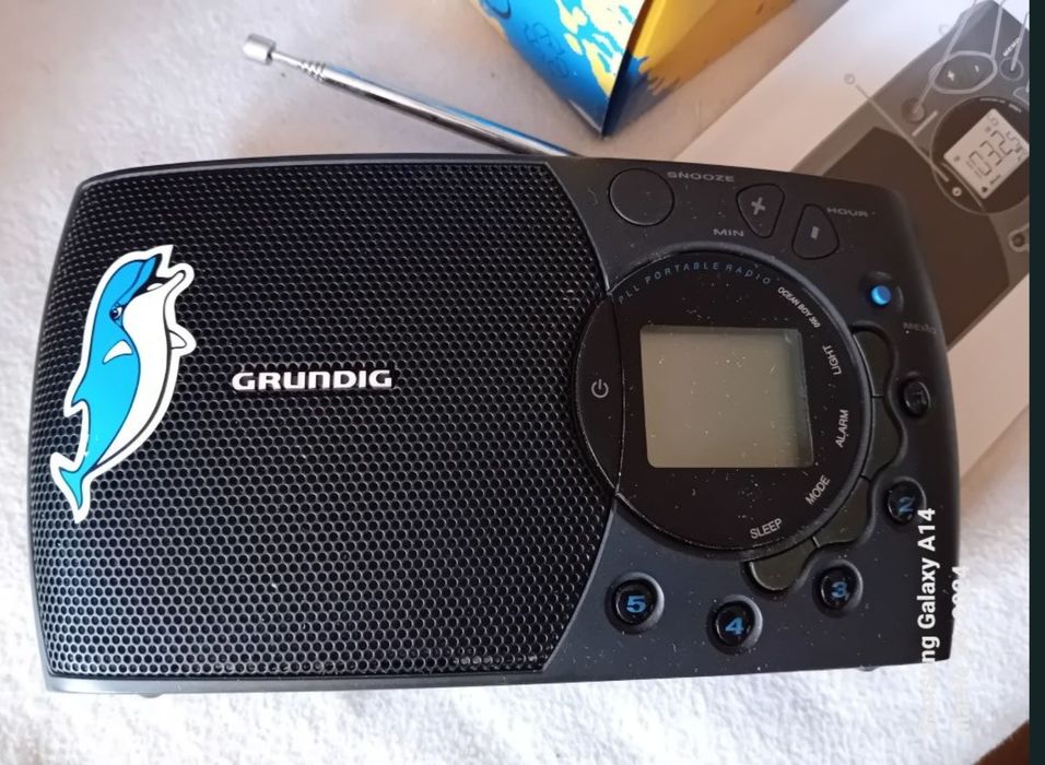 Antistress Aiwa, CA W 500-H, radio, cd player, intrare auxiliar