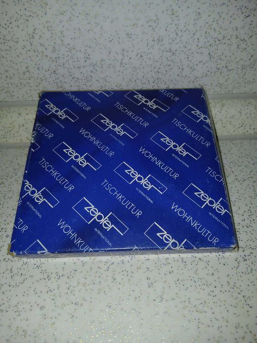 Пепелник ZEPTER, тапа за бутилка вино