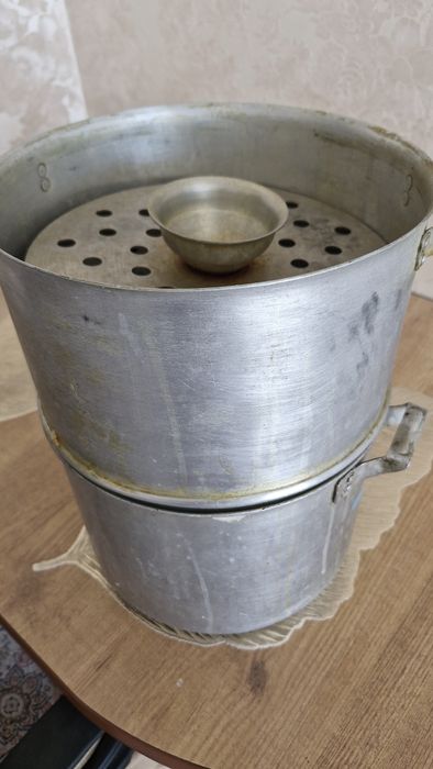 Продам мантоварку с кострюлей
