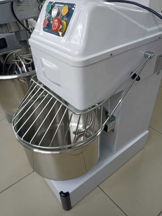 Тестомес DH-30A на 30 литров.