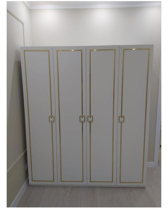 Продам белый шкаф