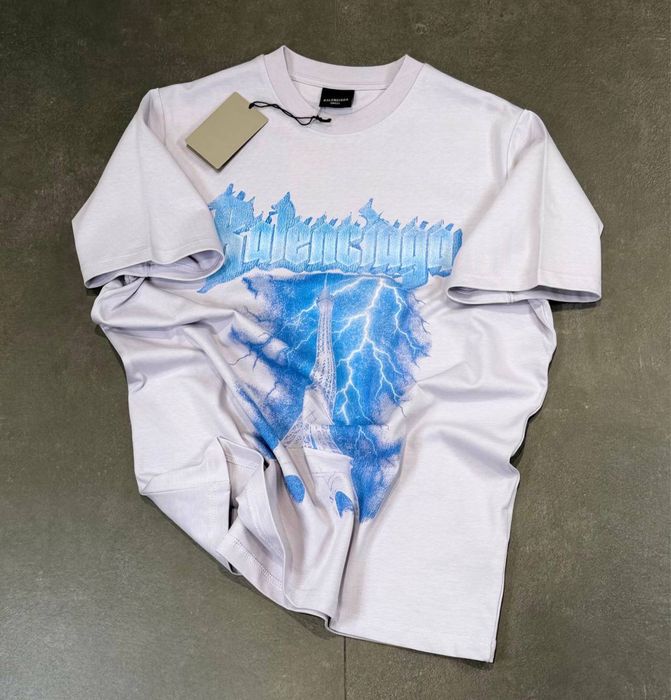 Мъжка тениска Balenciaga модел 2026