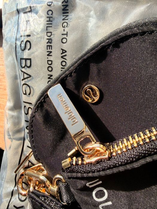 Чанта-гривна с два джоба Lululemon